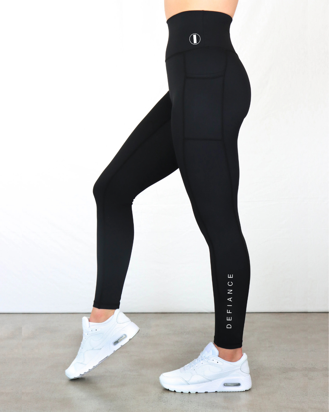 Defiance Dynamic Leggings